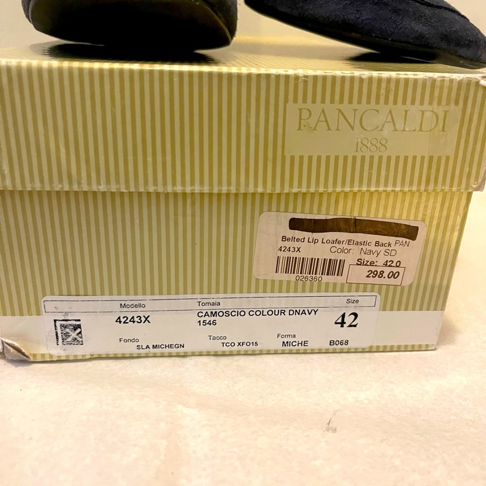 Pancaldi Women’s suede flats. New never worn.